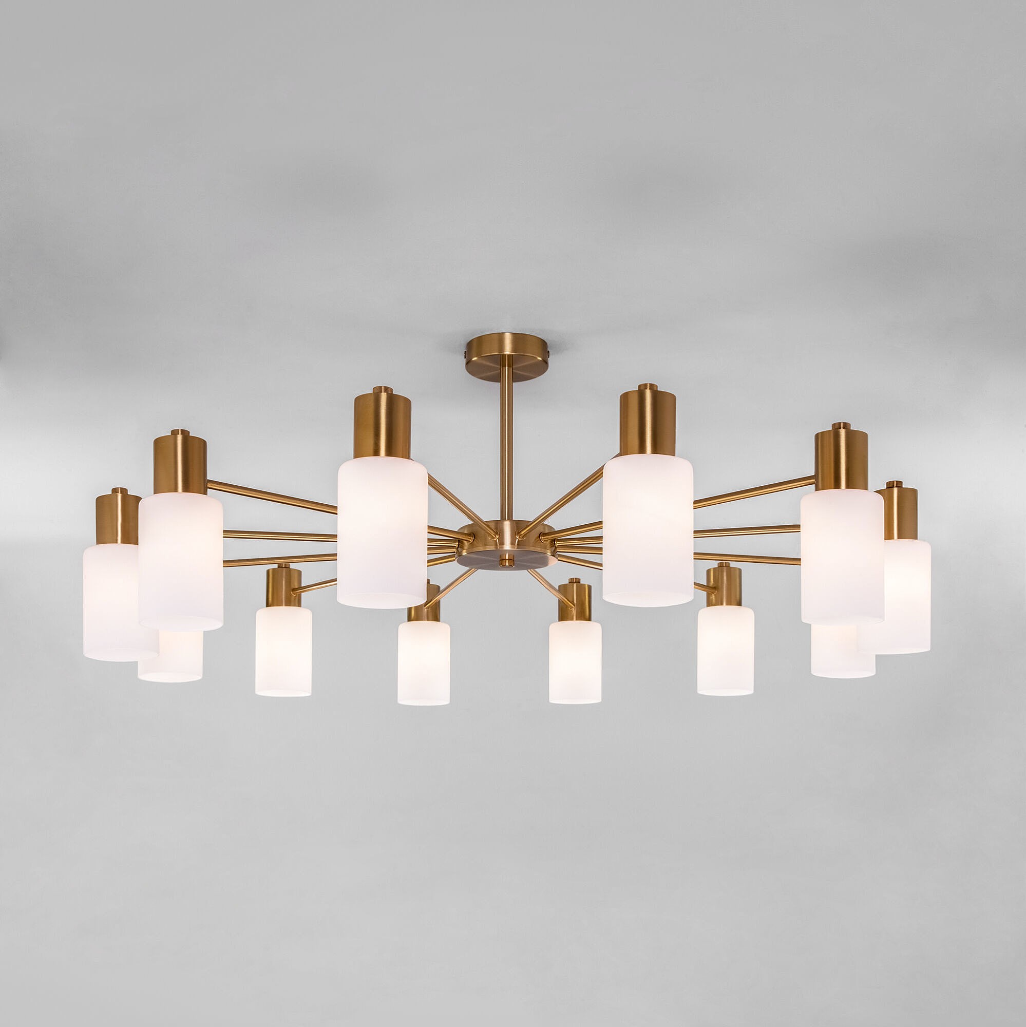 Потолочная люстра Eurosvet Vegga 70160/12 латунь Smart