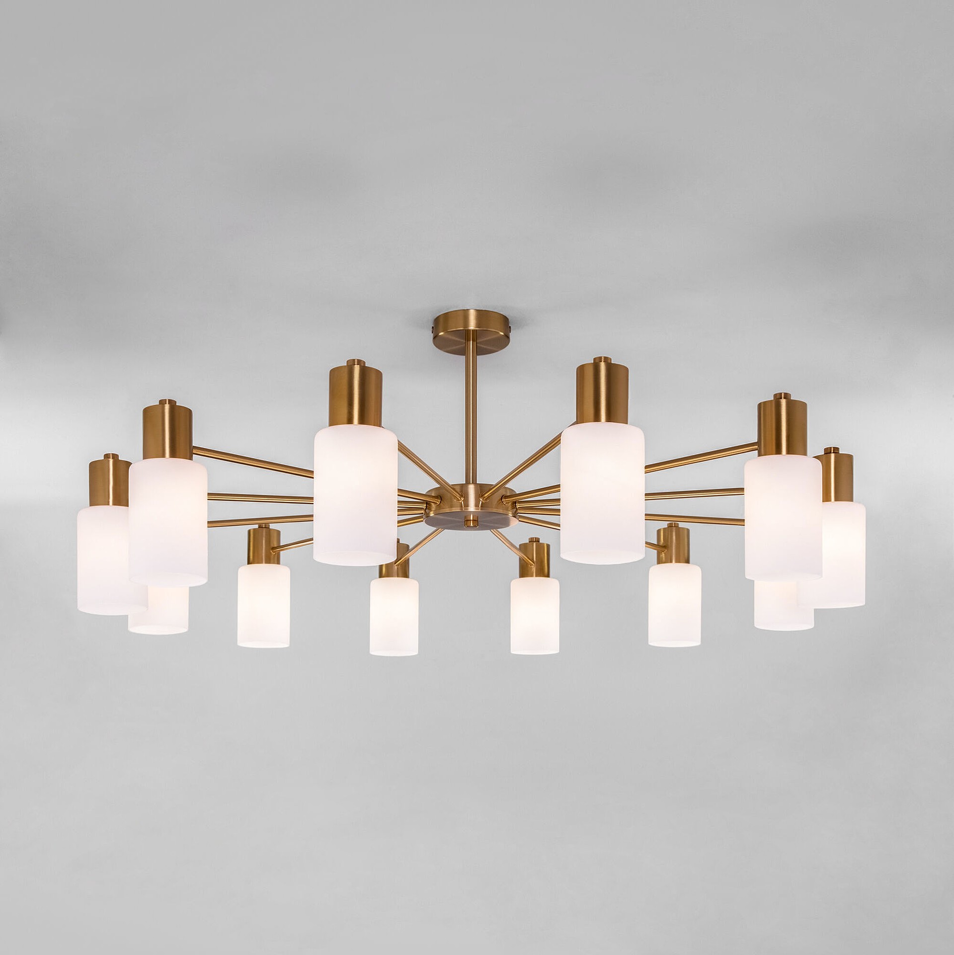 Потолочная люстра Eurosvet Vegga 70160/12 латунь Smart-1