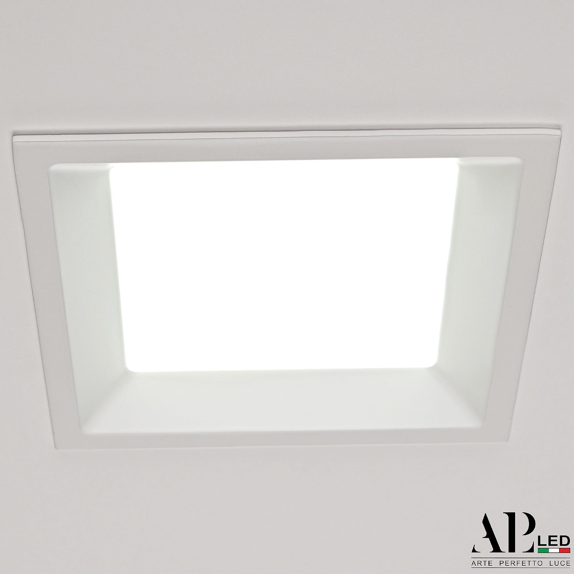 Встраиваемый светильник APL Led Ingrid 3322.LDF9016/9W/6K