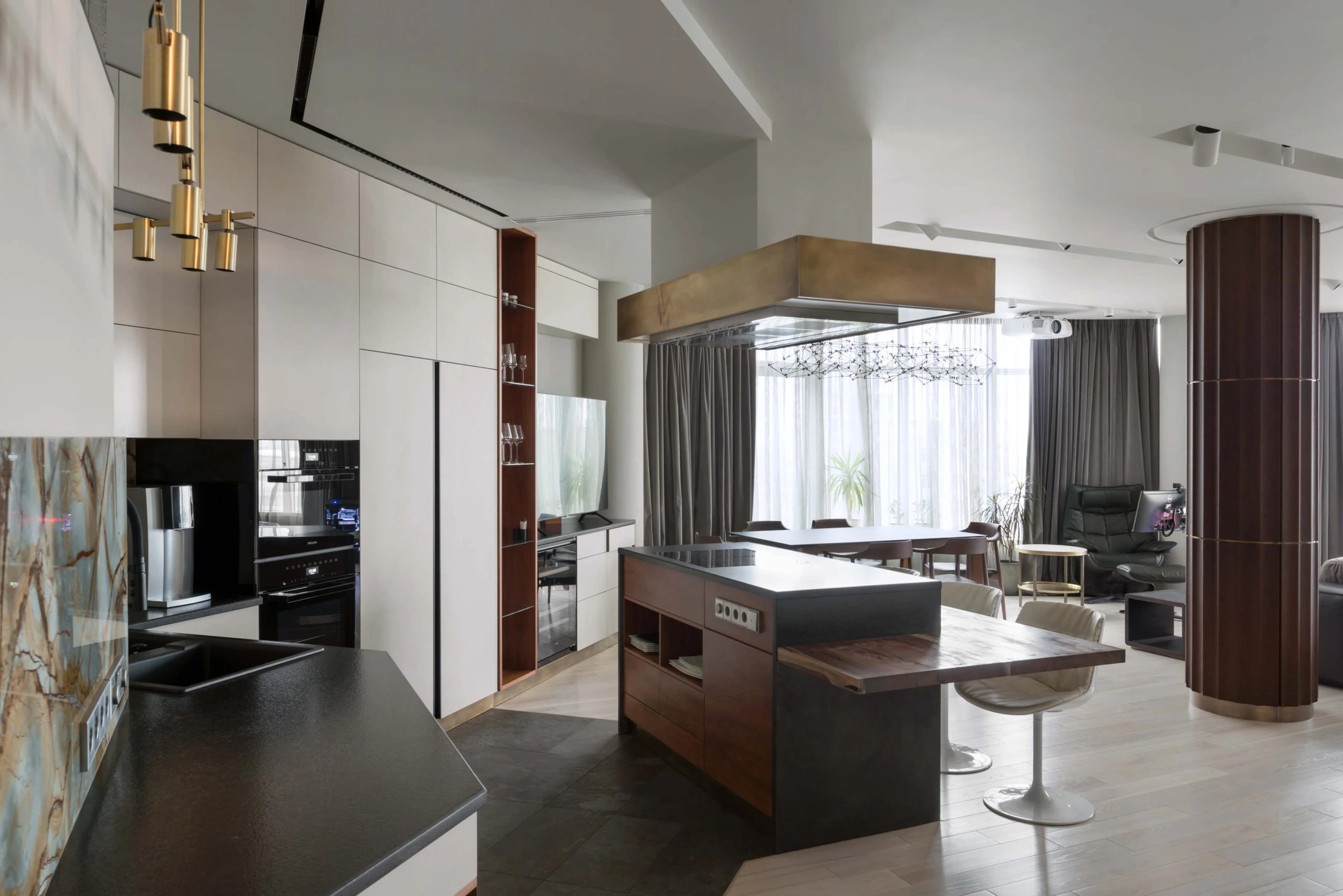 КВАРТИРА В ЖК «ЛЕОНТЬЕВСКИЙ МЫС»