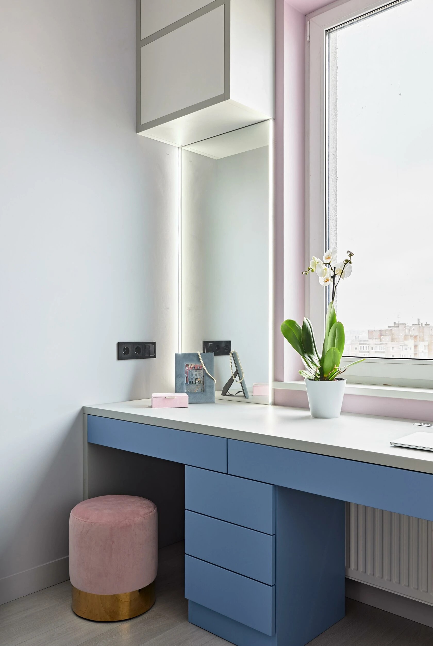 Квартира в ЖК "Дом на набережной", 64 кв.м.