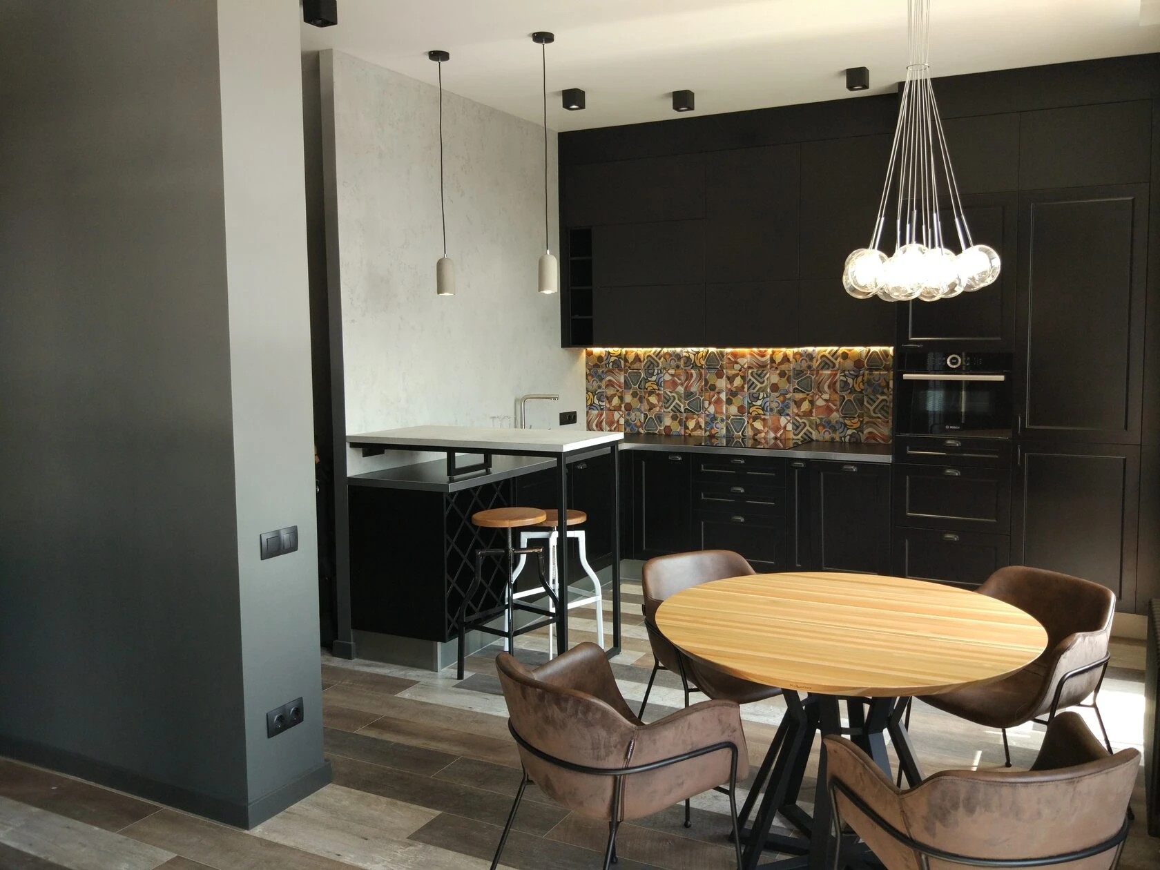 Реализация квартиры в ЖК "Московский Квартал" , 80 кв. м.