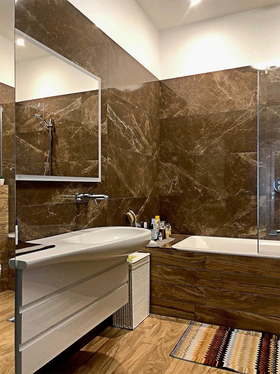 Дом с 3 спальнями и баня в современном стиле