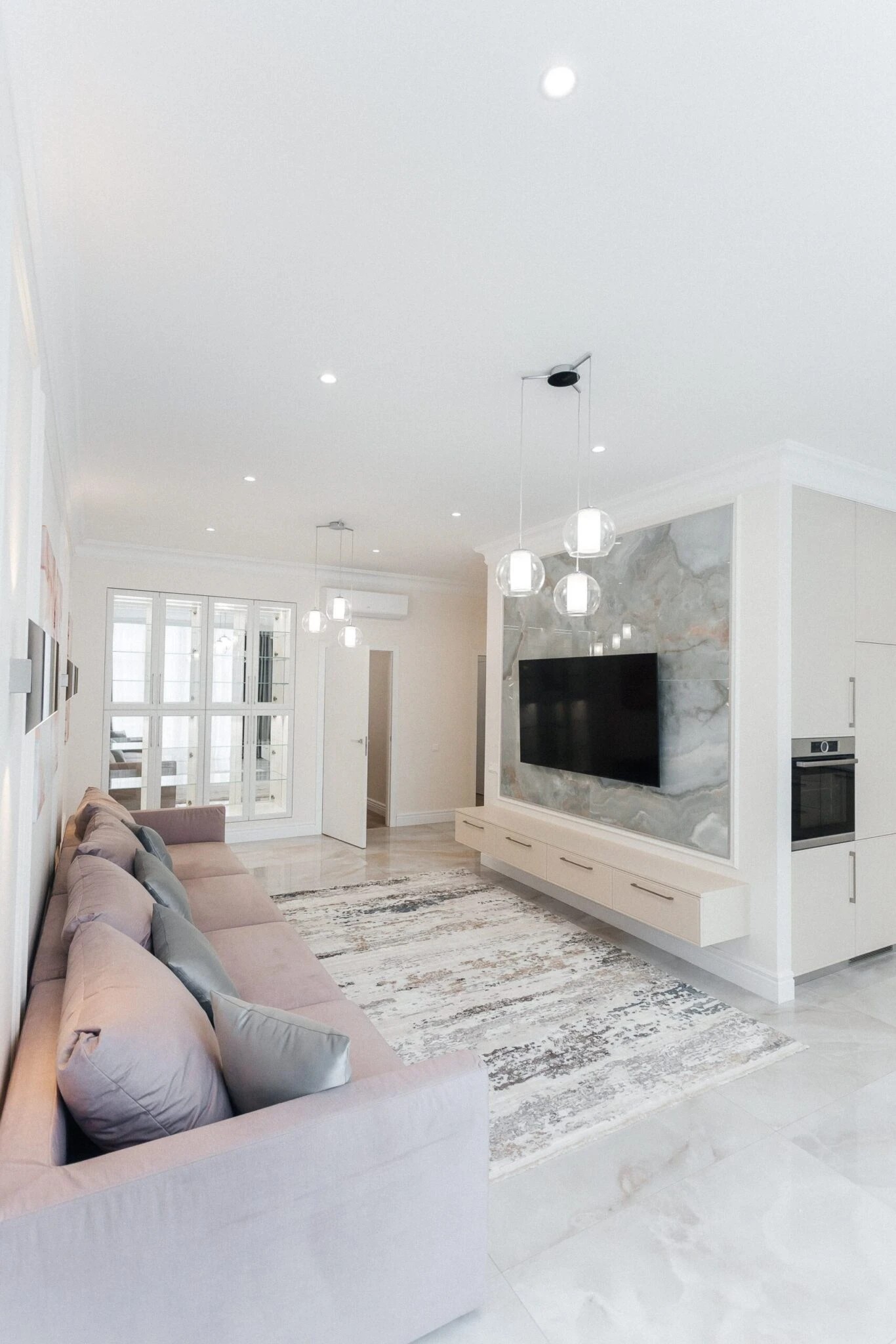 ДИЗАЙН-ПРОЕКТ КВАРТИРЫ В СЕРО-ГОЛУБЫХ ОТТЕНКАХ