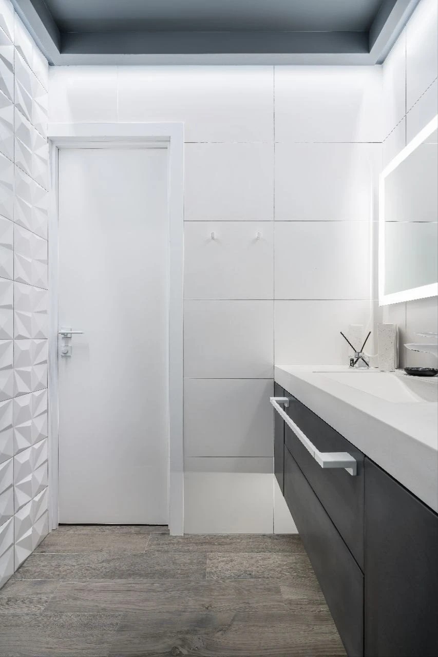 ДИЗАЙН-ПРОЕКТ ВАННОЙ В СВЕТЛЫХ ОТТЕНКАХ