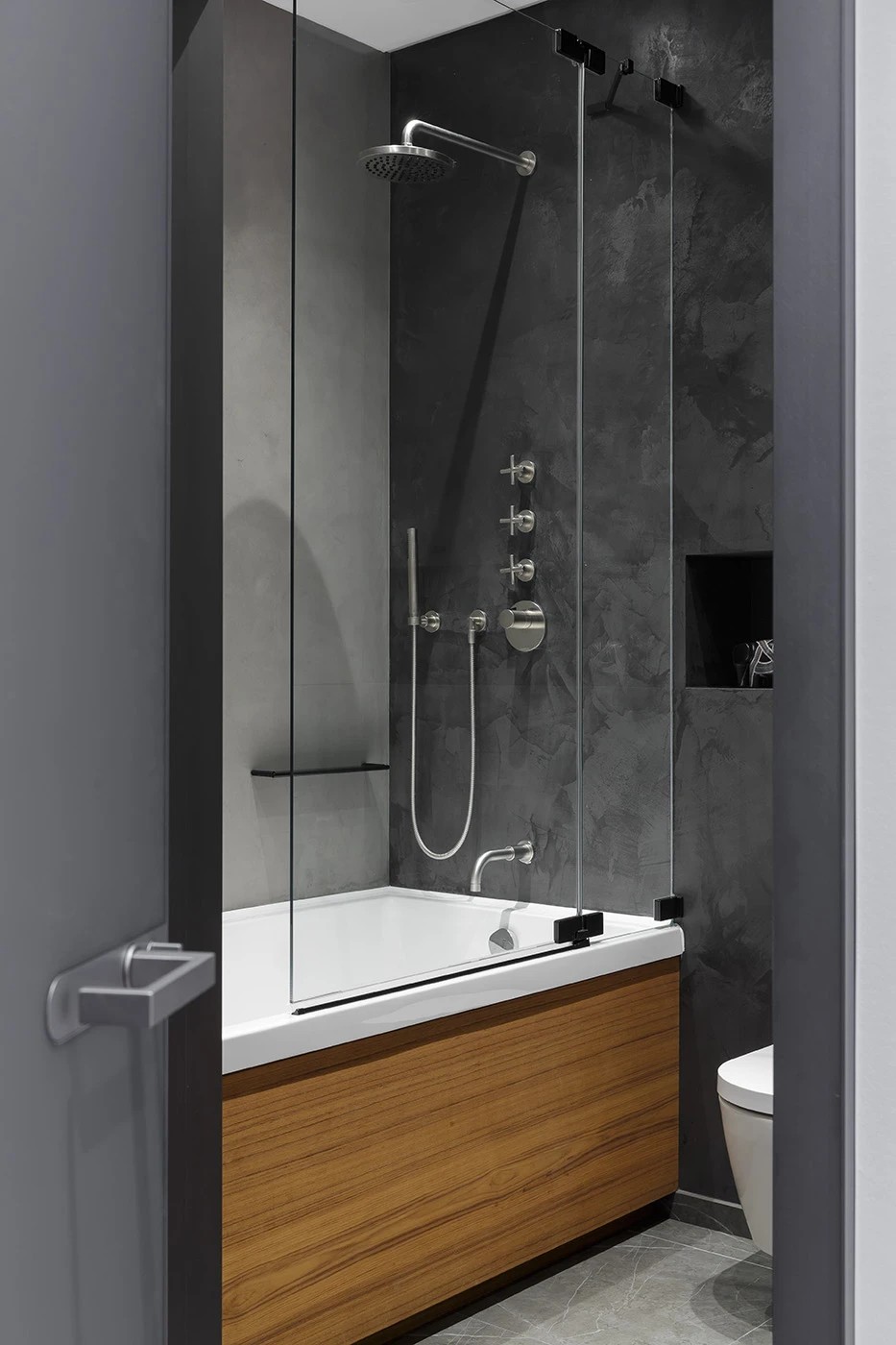 МИНИМАЛИСТИЧНАЯ КВАРТИРА НА ВАСИЛЬЕВСКОМ ОСТРОВЕ