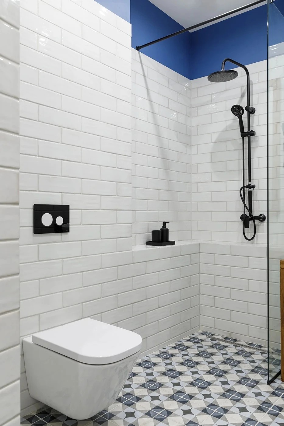 КВАРТИРА-ШКАТУЛКА ДЛЯ СЕМЬИ С ДВУМЯ ДЕТЬМИ