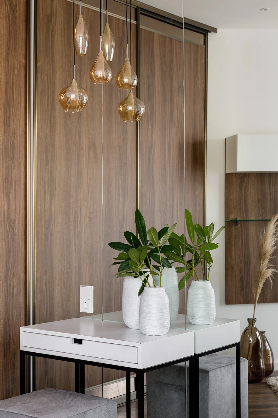 БЕЛЫЙ МИНИМАЛИСТИЧНЫЙ ИНТЕРЬЕР