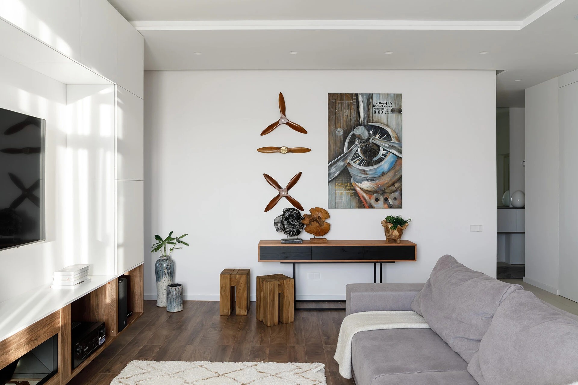 БЕЛЫЙ МИНИМАЛИСТИЧНЫЙ ИНТЕРЬЕР