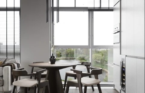 Современные решения в квартире с акцентом на видовые окна