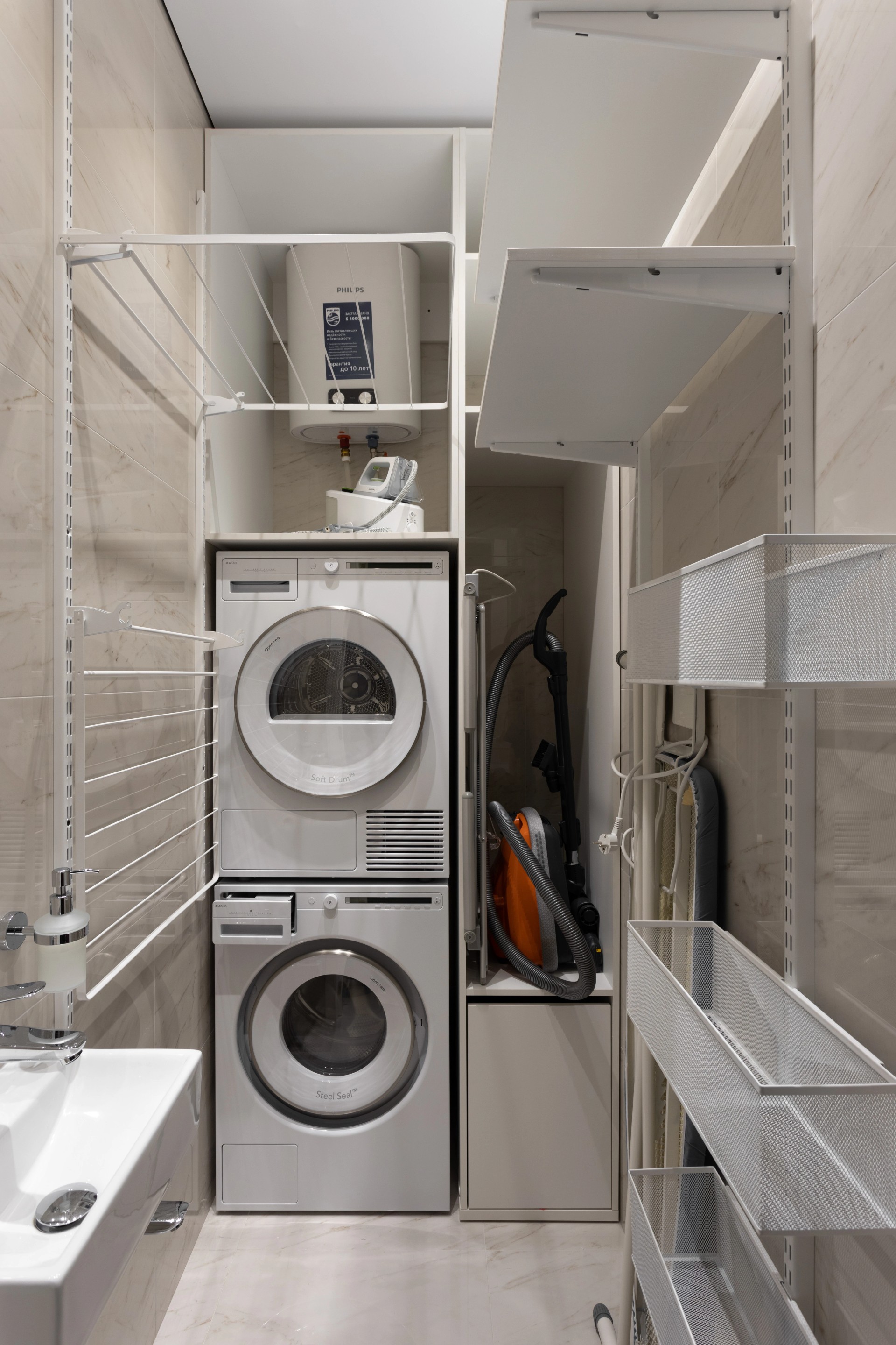 КВАРТИРА В САНКТ-ПЕТЕРБУРГЕ