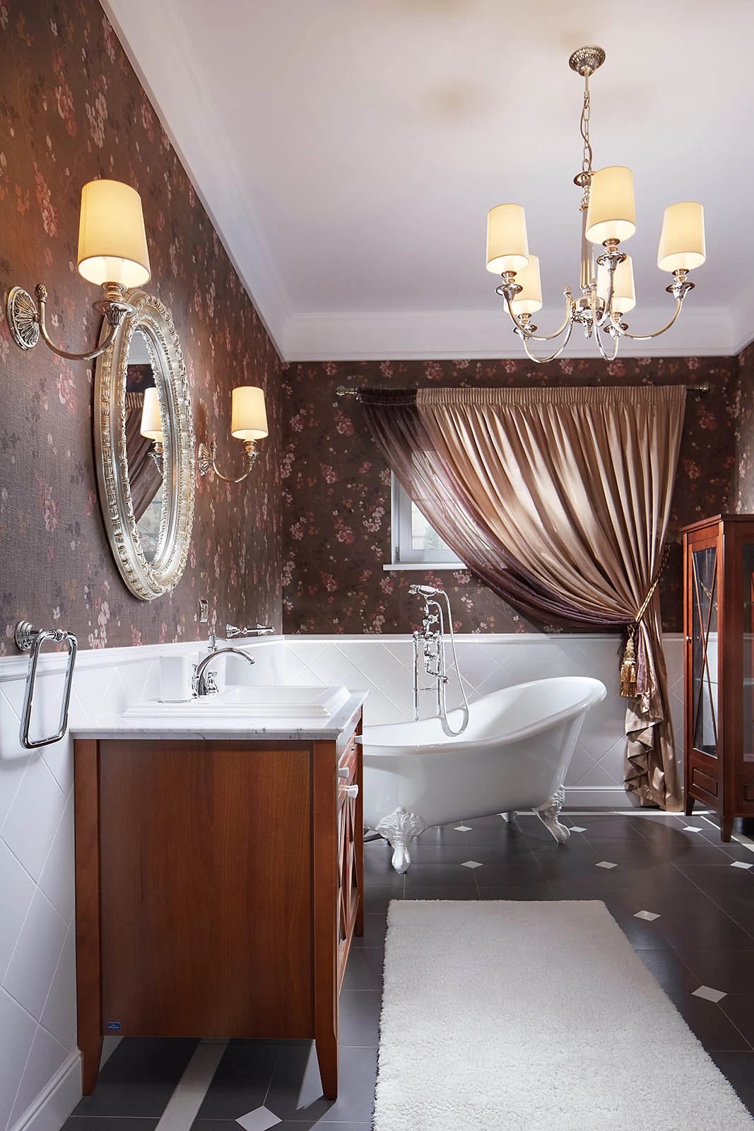 ДОМ В ДРОЗДАХ