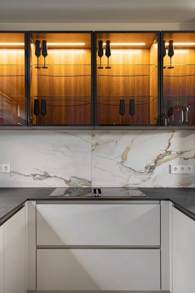 Элегантный интерьер загородного дома для молодой семьи.