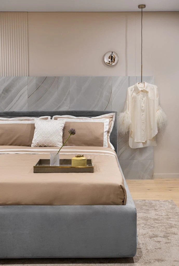 Элегантный интерьер загородного дома для молодой семьи.