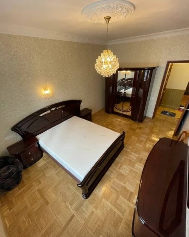 МОСКОВСКИЙ ПРОСП. 165