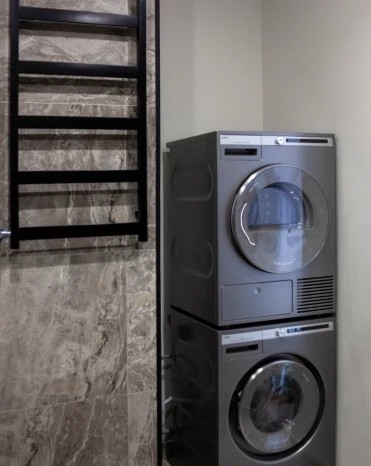 ПРОСП. ГЕРОЕВ, 30