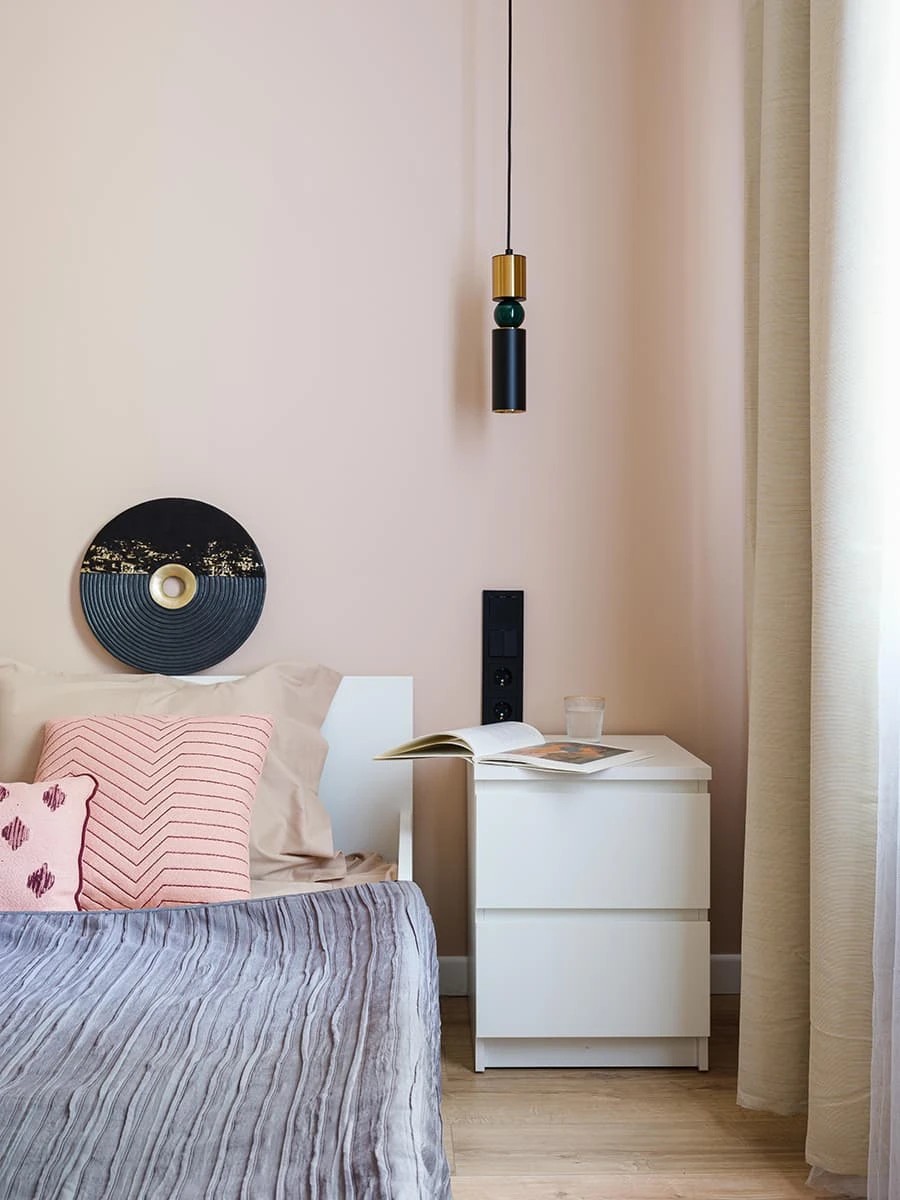 Уютный интерьер с доминирующим синим цветом