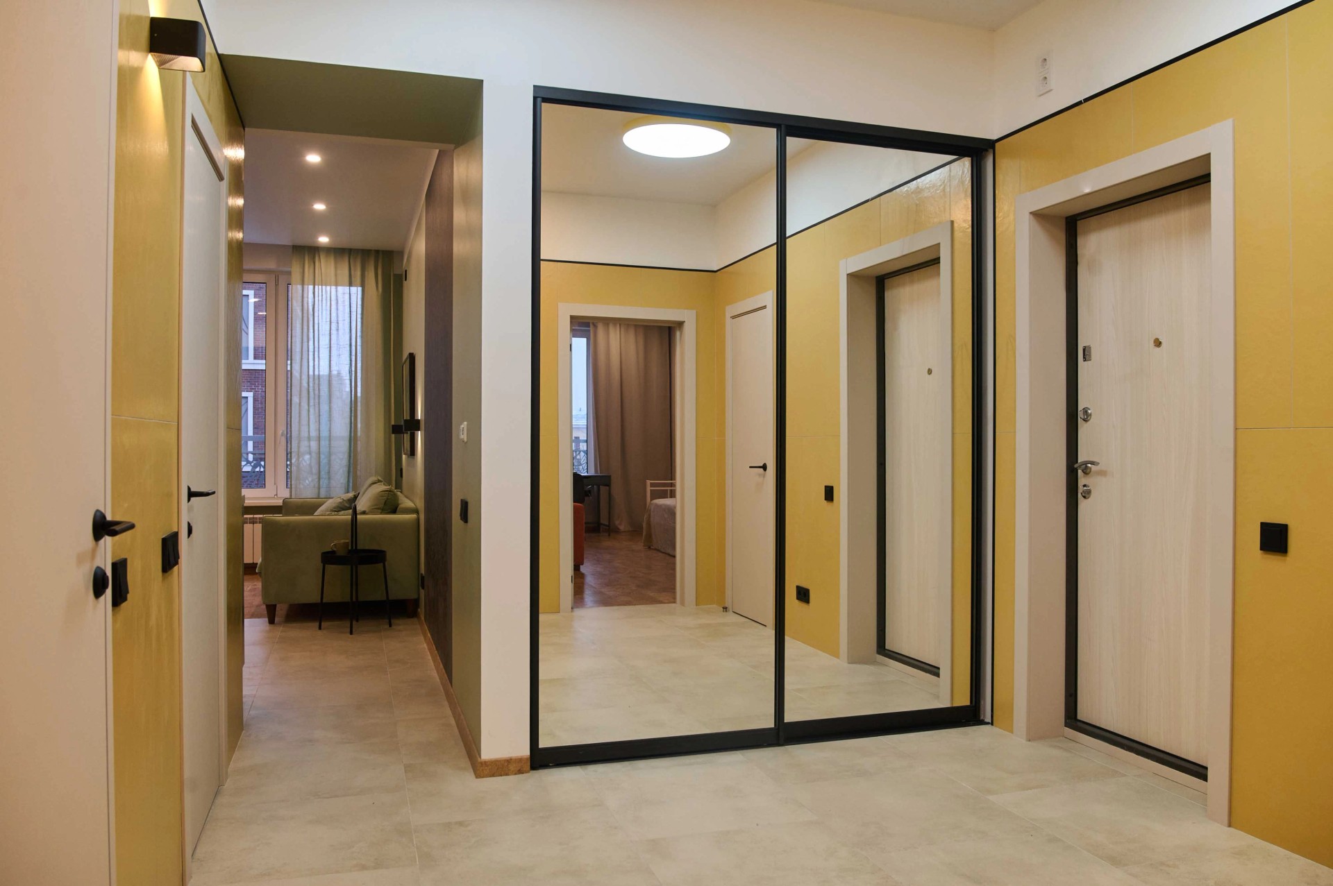 Двухкомнатная квартира на Петроградке