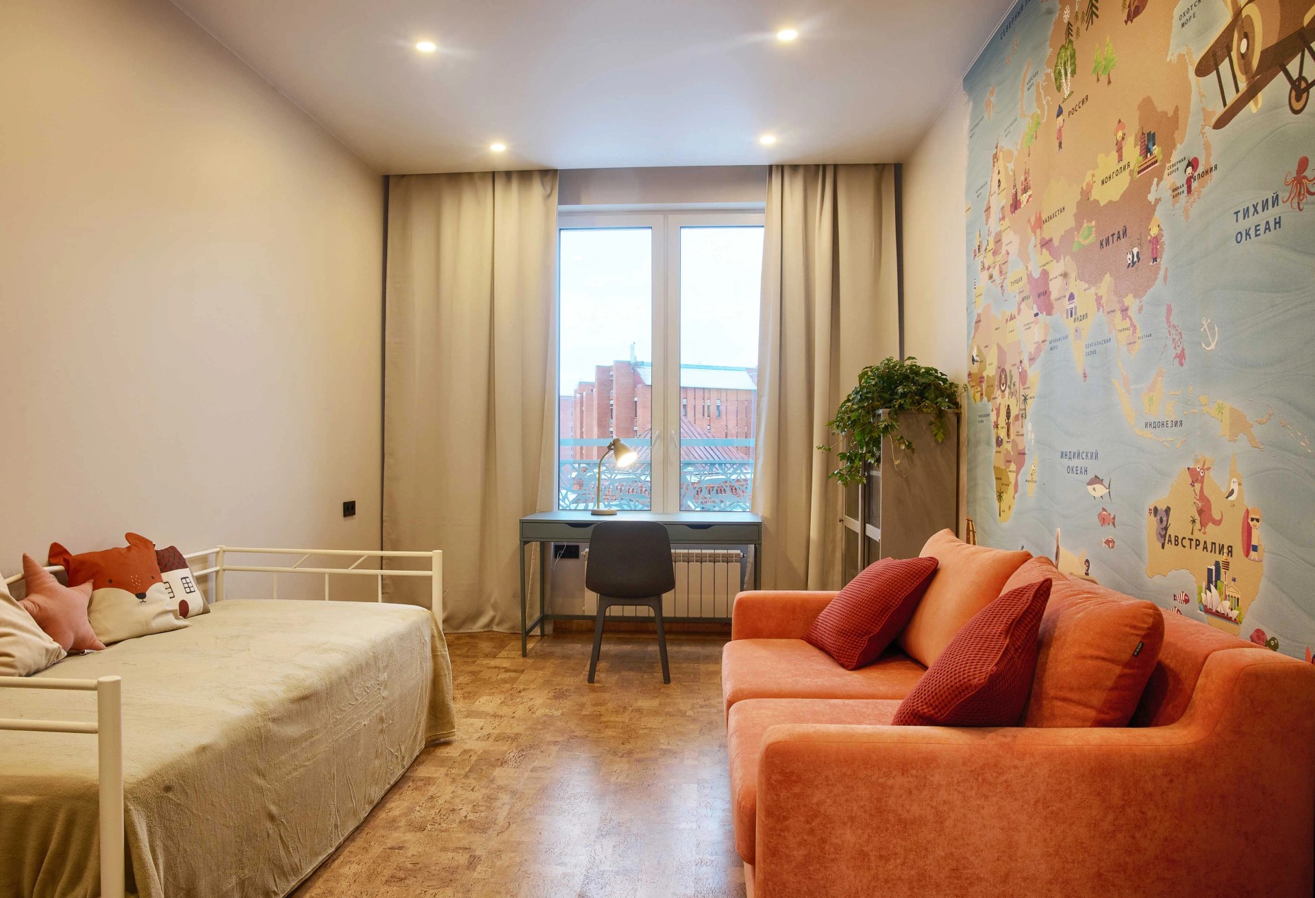 Двухкомнатная квартира на Петроградке