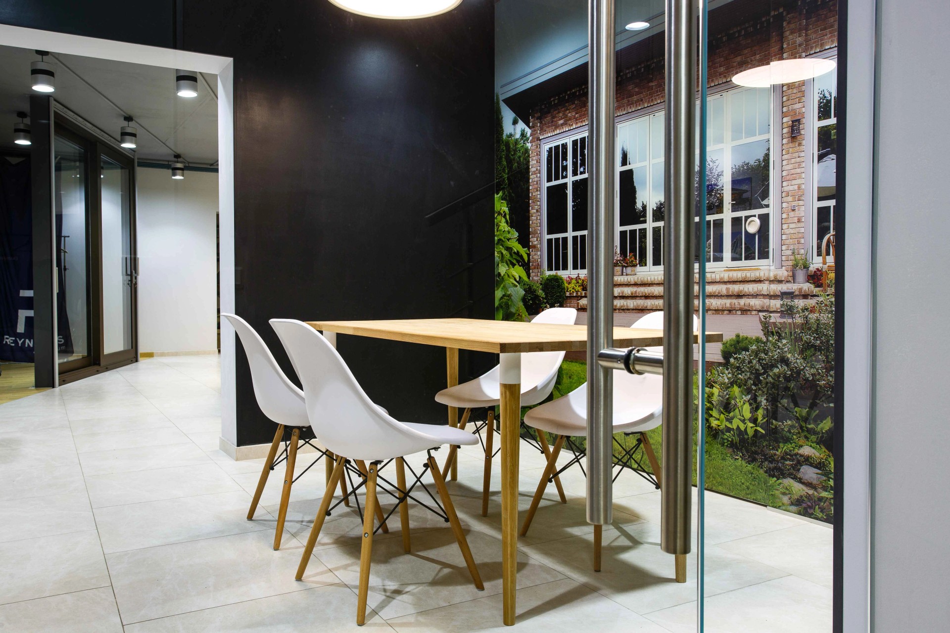 Эко-офис для строительной компании