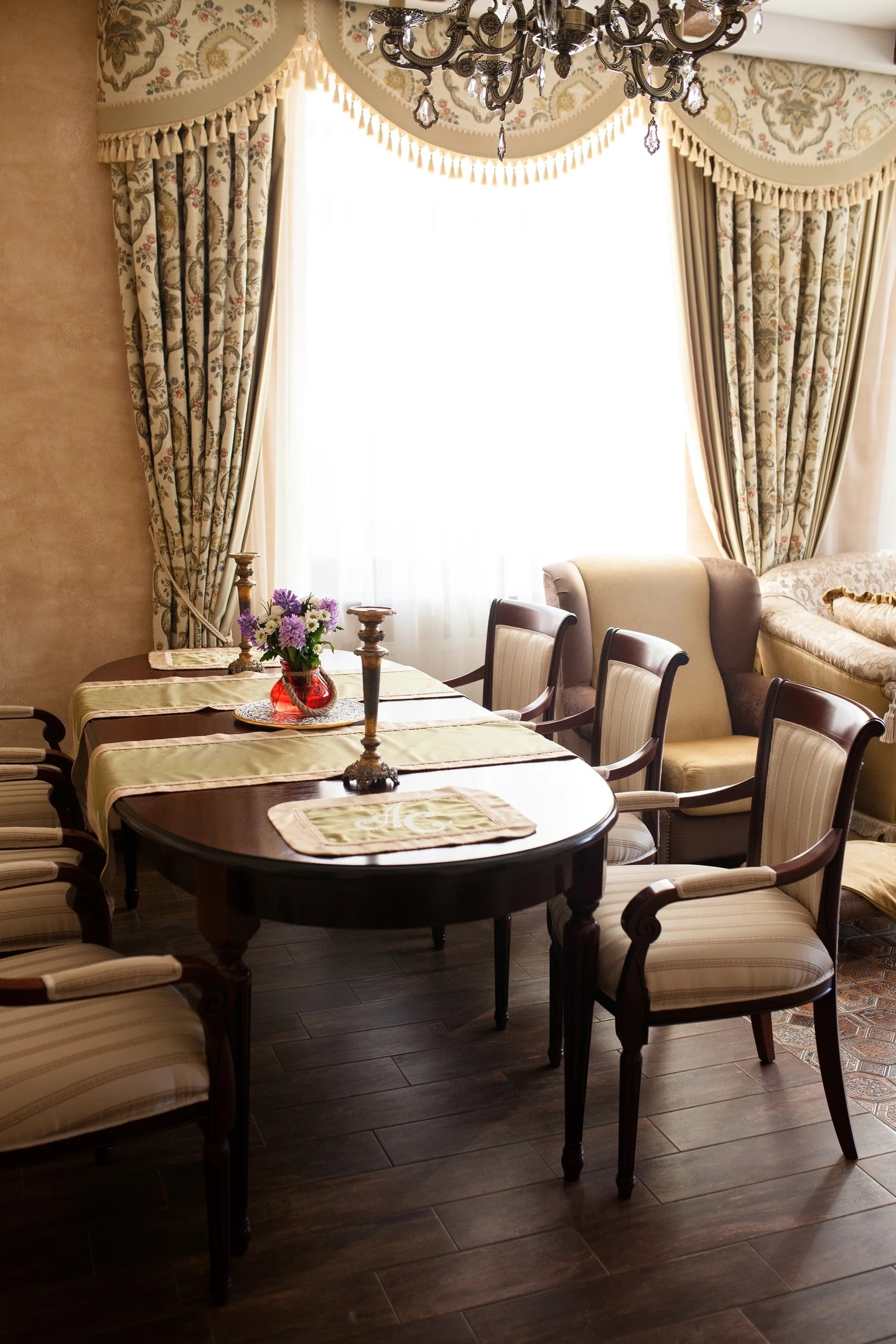 Дом 300 м2, 2010 год