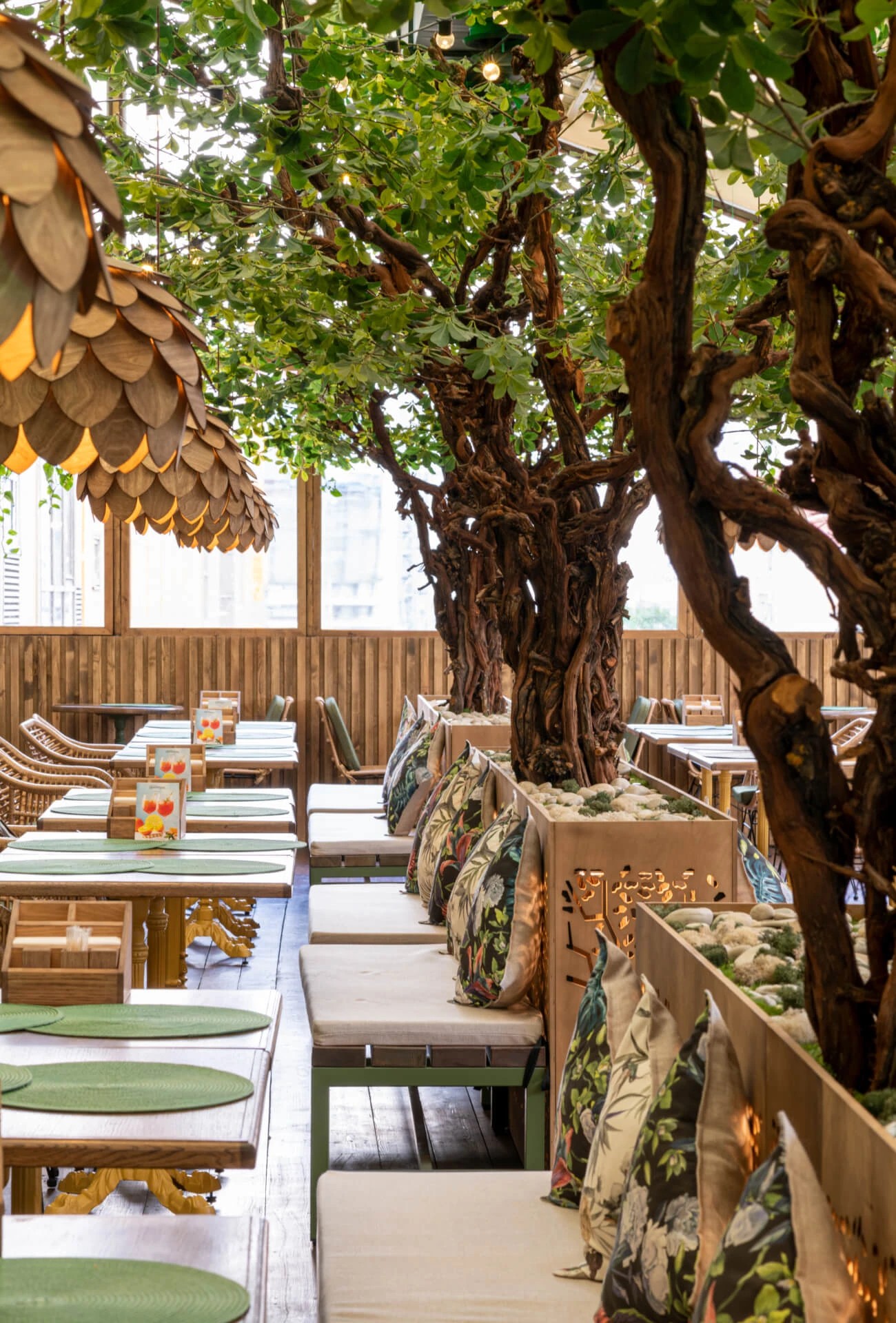 ЛЕТНЯЯ ВЕРАНДА ПЛЮШКИНА