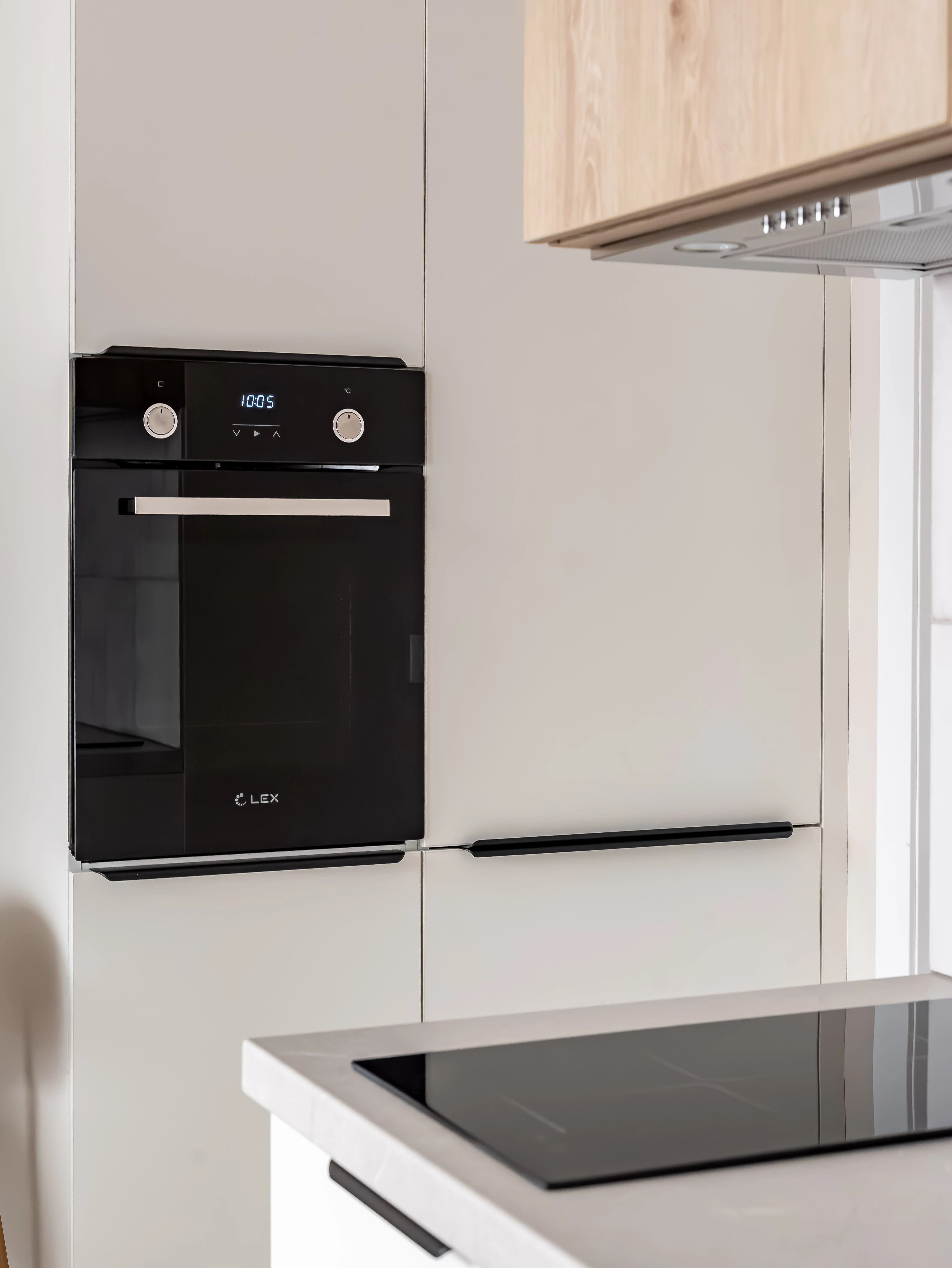 Фарфоровская 7