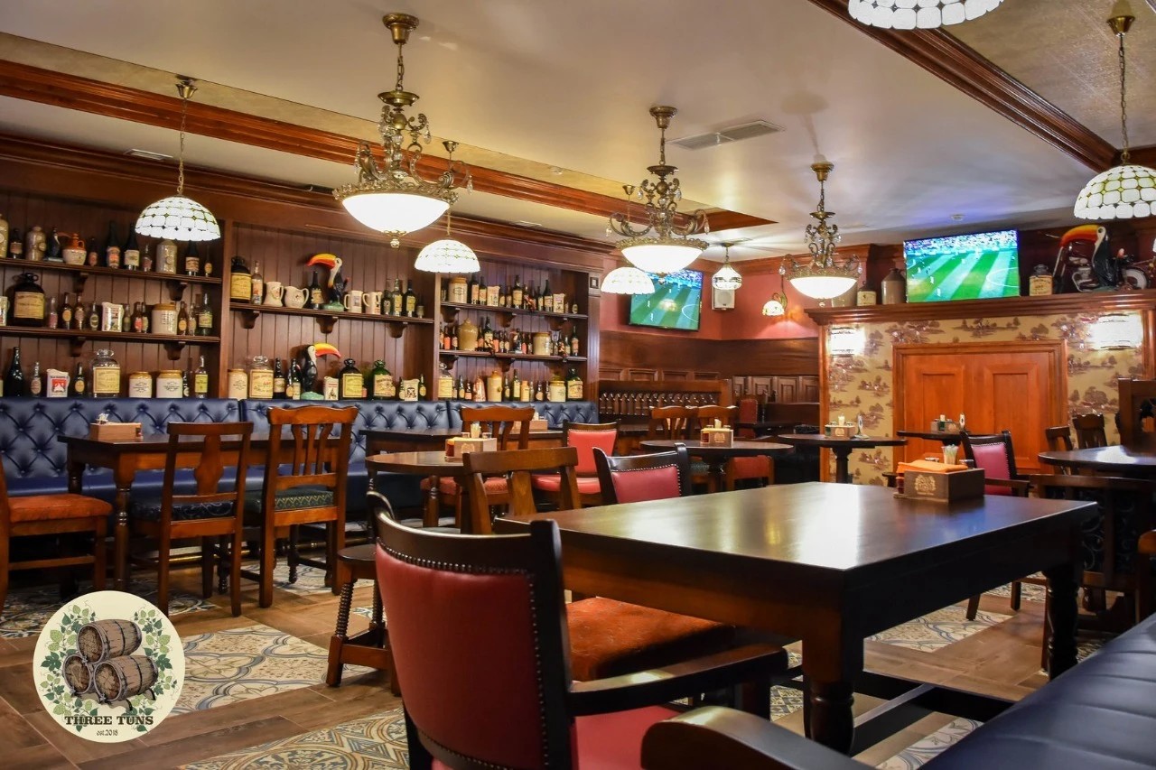 Ирландский ПАБ "Три Бочки"