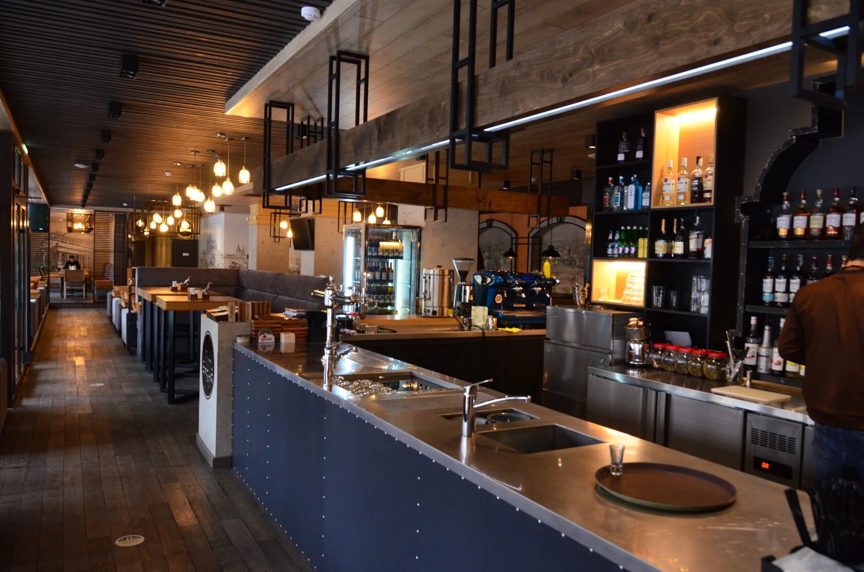 Дизайн ресторана Praha