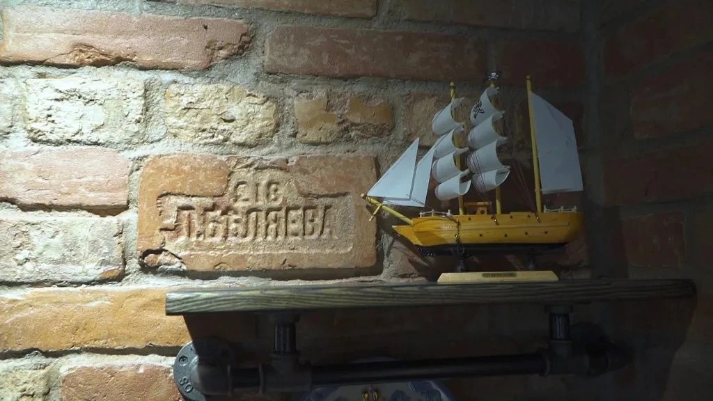 Дизайнерский ремонт 2-к квартиры в стиле ЛОФТ на Выборгском шоссе