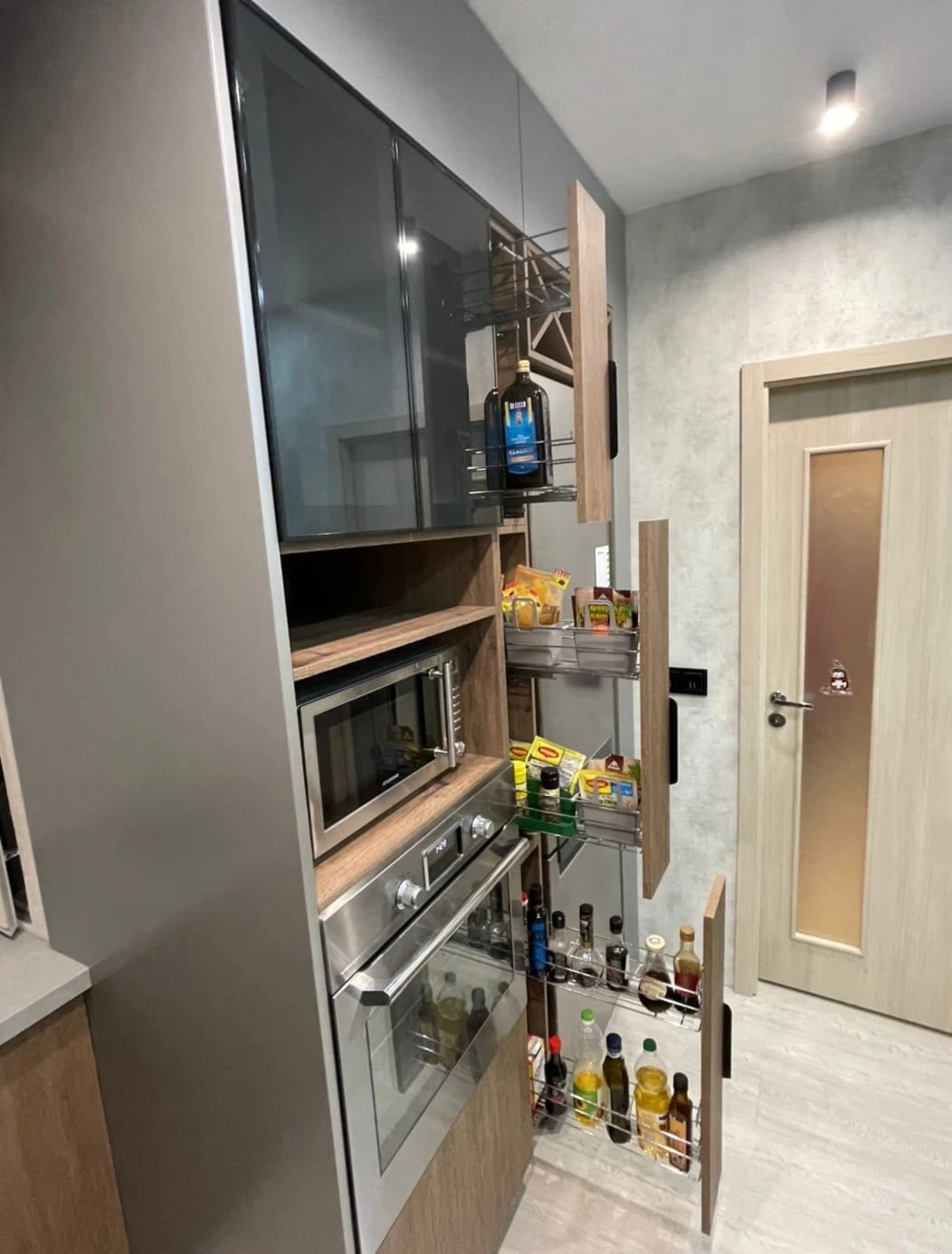 Кухня-столовая для семьи в ЖК "Я-Романтик"