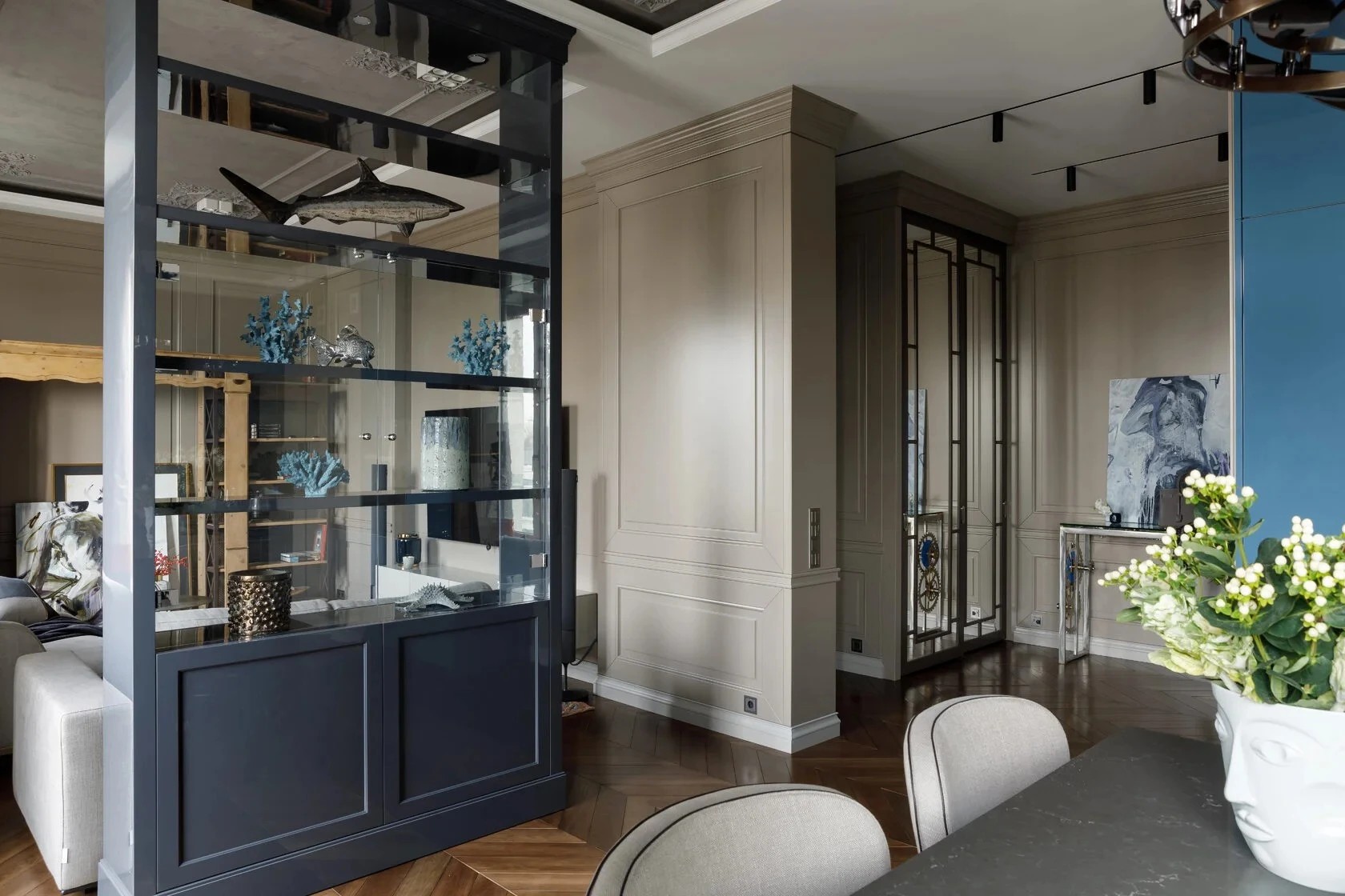 РЕЗИДЕНЦИЯ КРЕСТОВСКИЙ DE LUXE