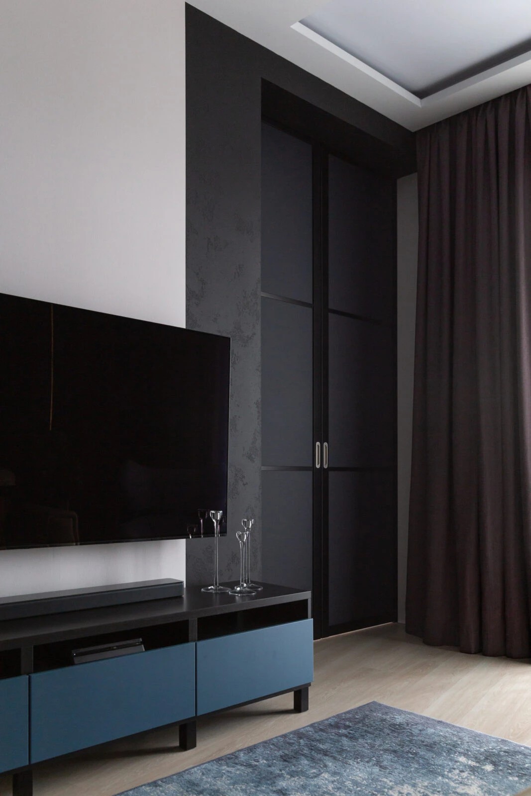 КВАРТИРА НА ПЕТРОВСКОМ ПРОСПЕКТЕ