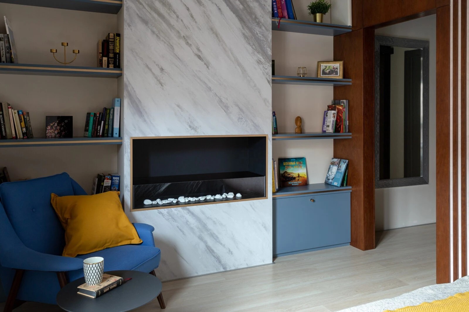 КВАРТИРА НА ПЕТРОВСКОМ ПРОСПЕКТЕ