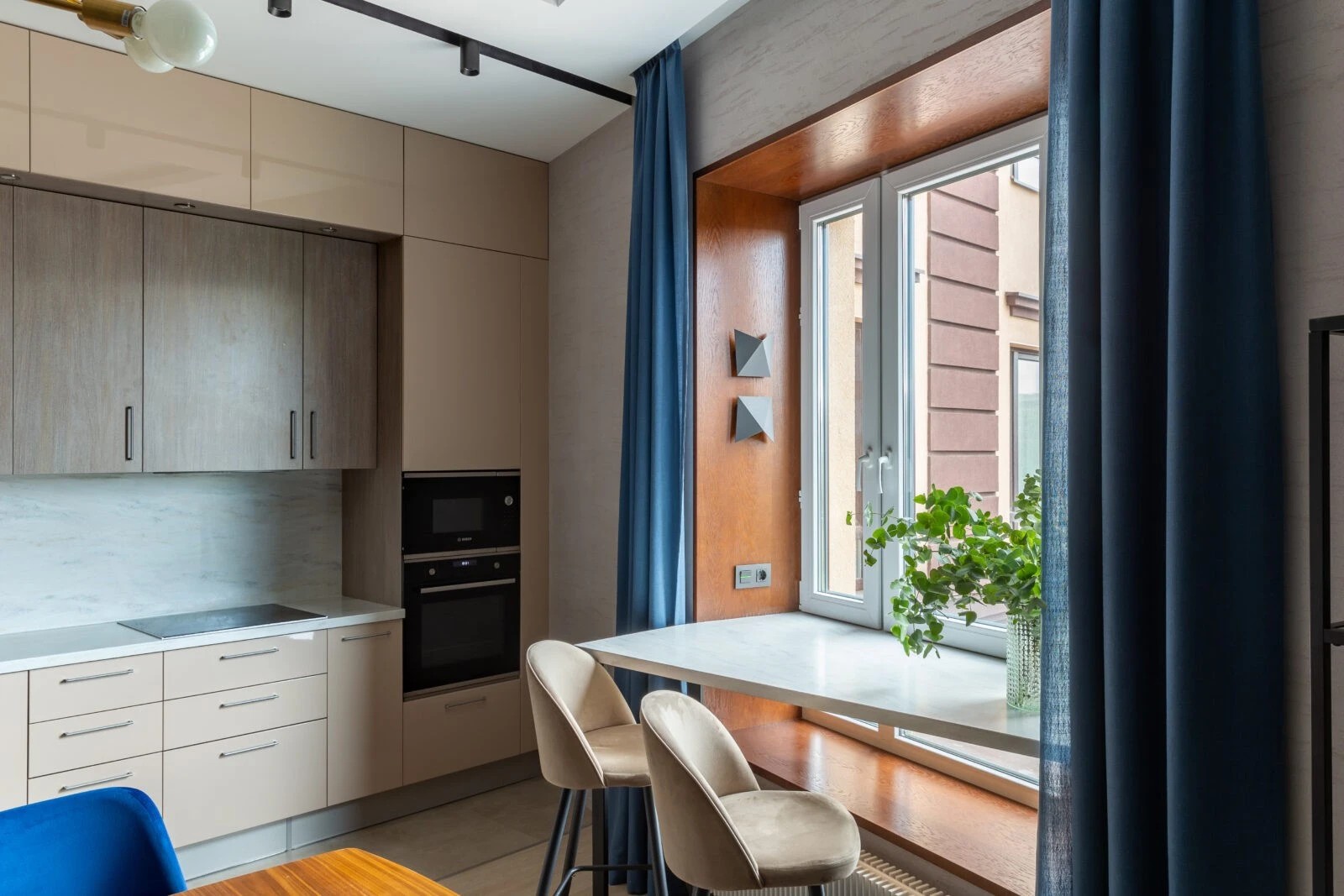 КВАРТИРА НА ПЕТРОВСКОМ ПРОСПЕКТЕ