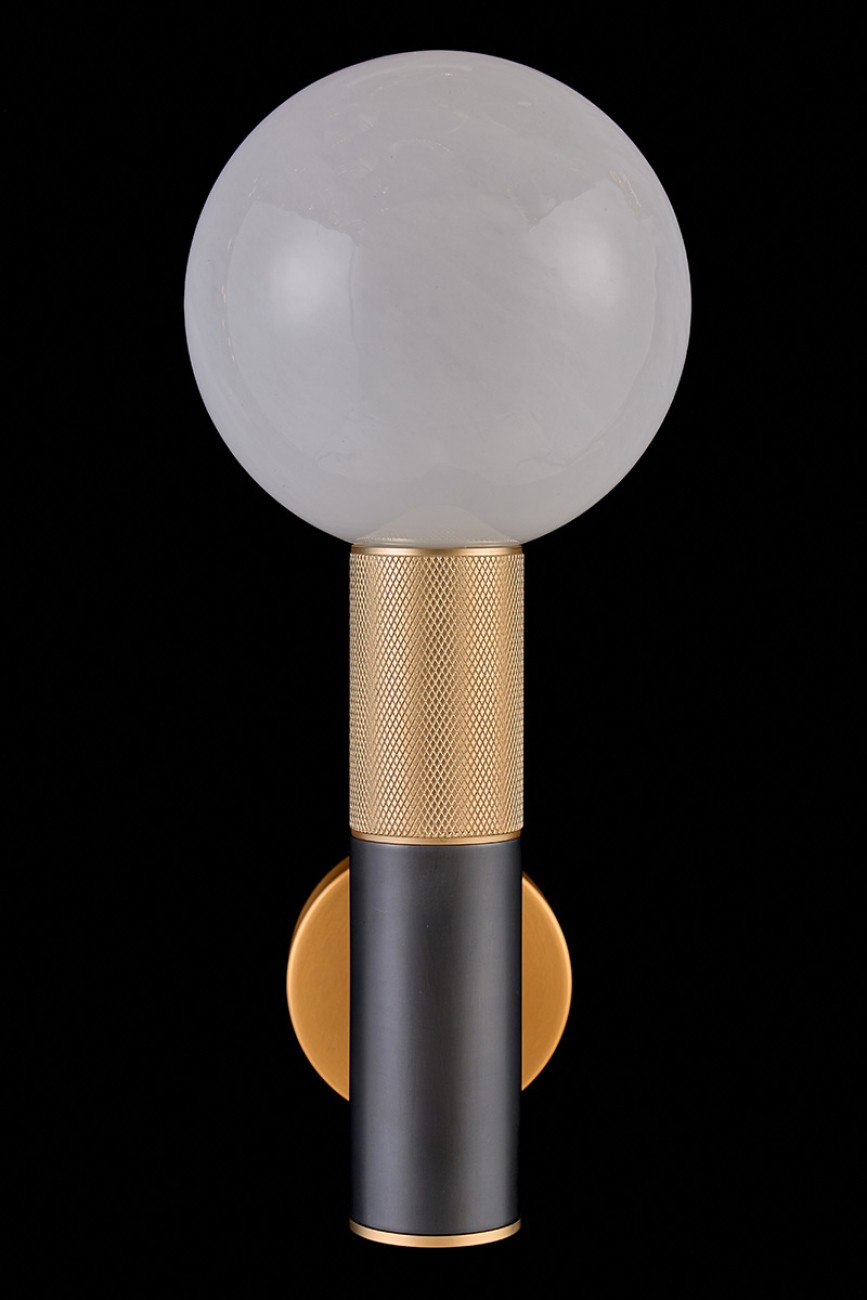 Настенное бра LEON Glace LE3017/1W