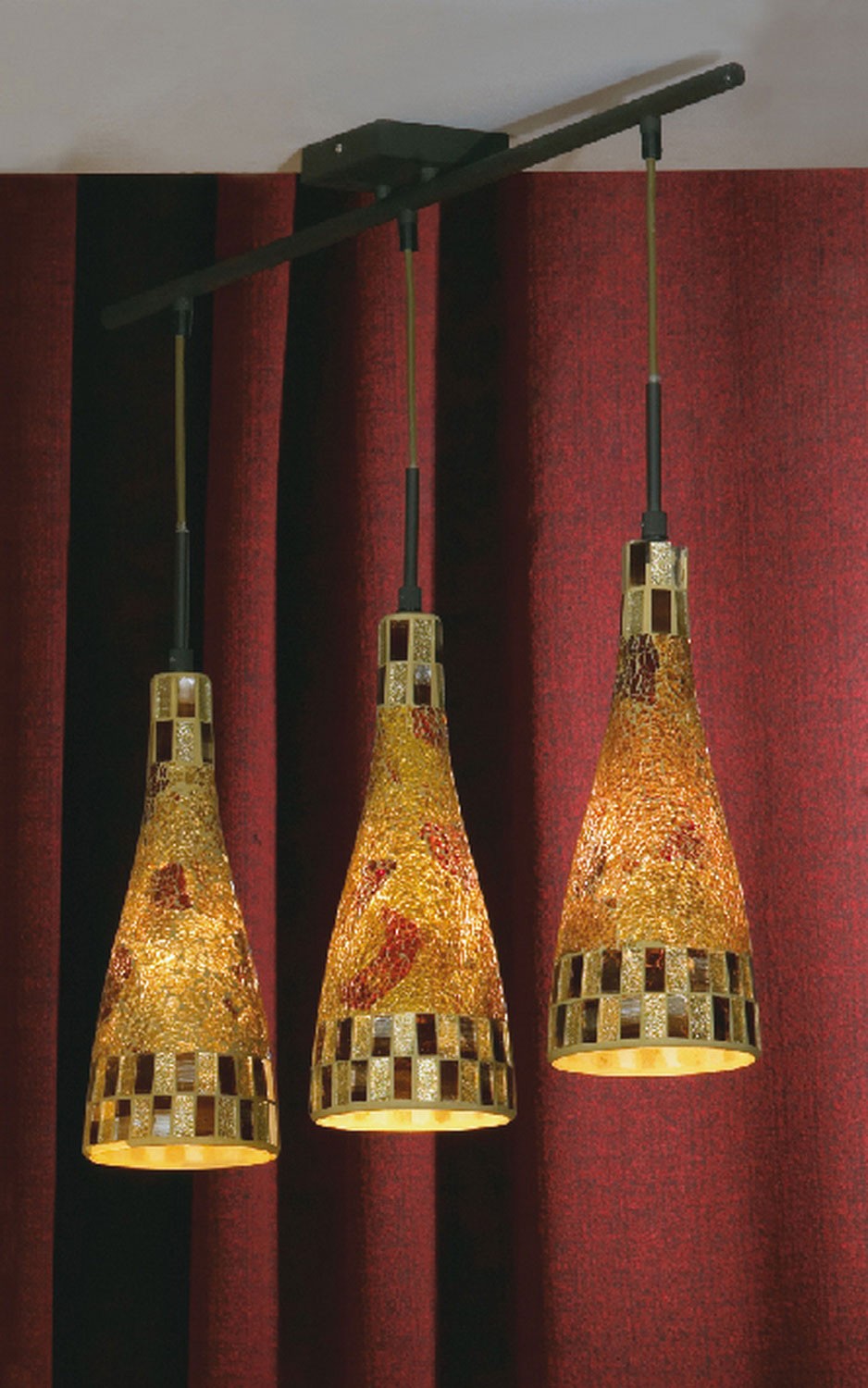 Светильник подвесной Lussole Ostuni LSQ-6516-03