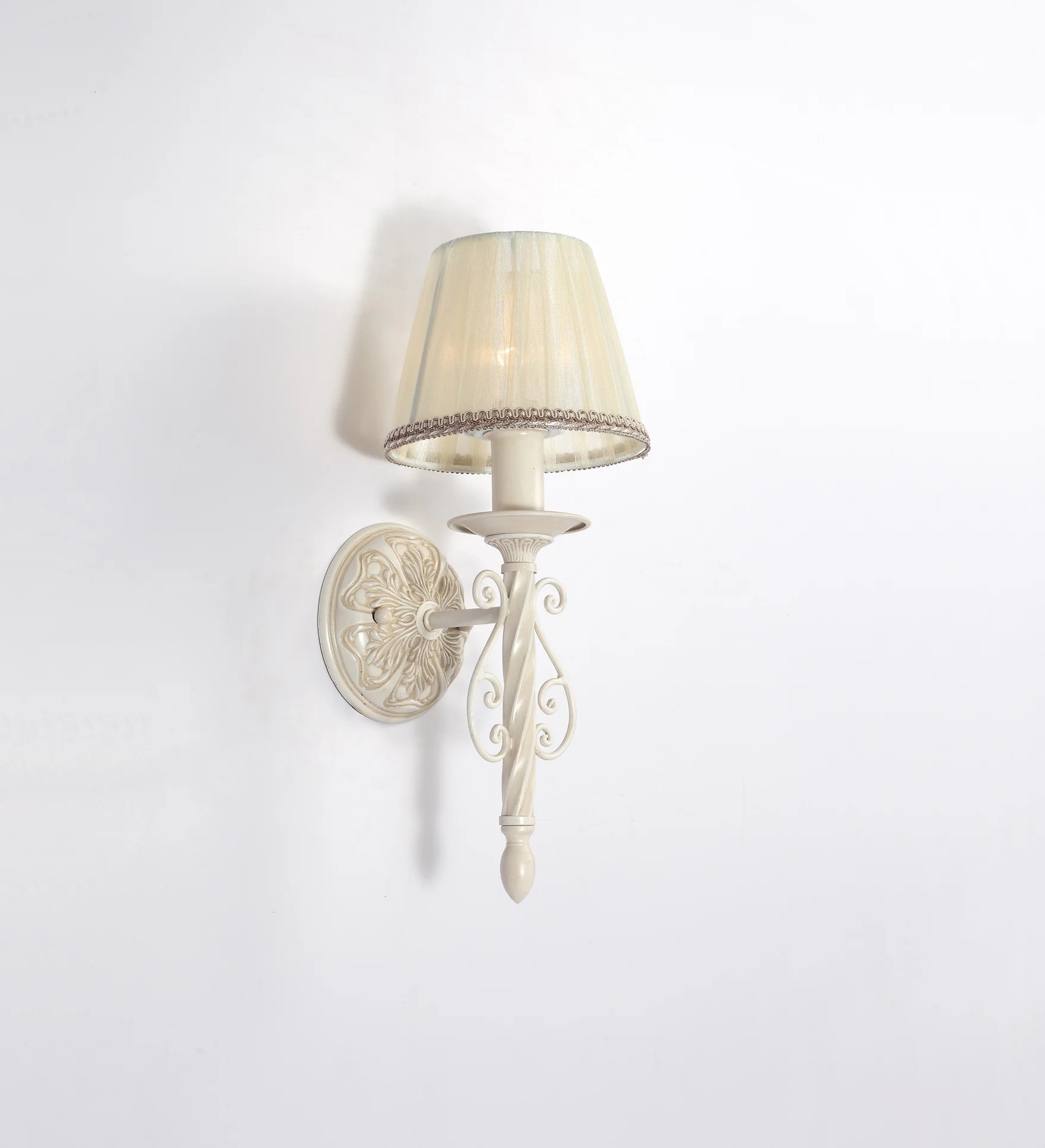 Настенное бра Lucia Tucci Oria ORIA W144.1 white