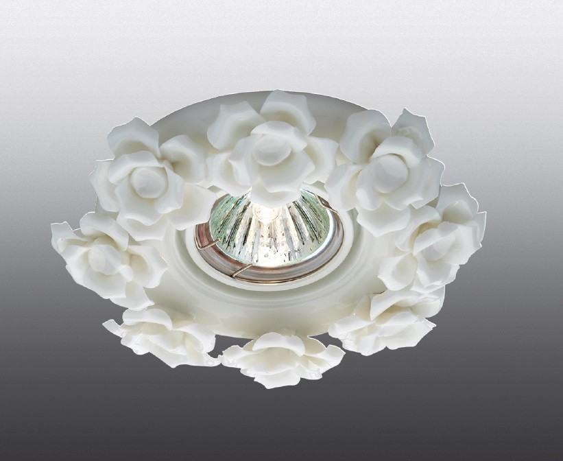 Встраиваемый светильник с цветочками Farfor 369870 Novotech