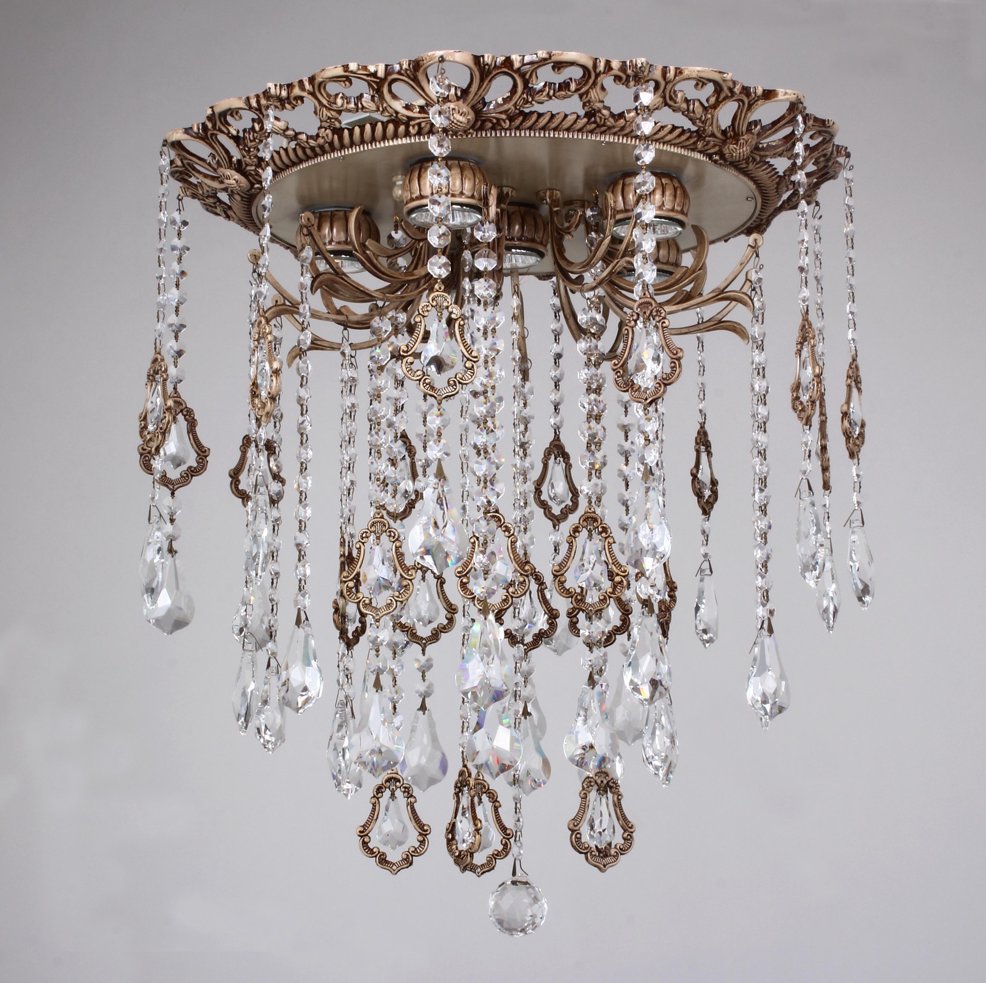 Потолочная люстра Favourite Velma 1576-6C