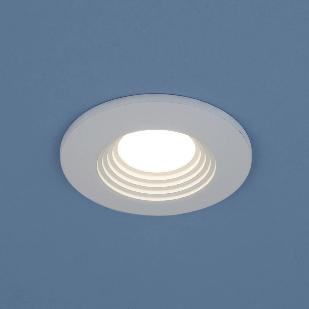 Встраиваемый светильник Elektrostandard 9903 9903 LED 3W COB WH белый