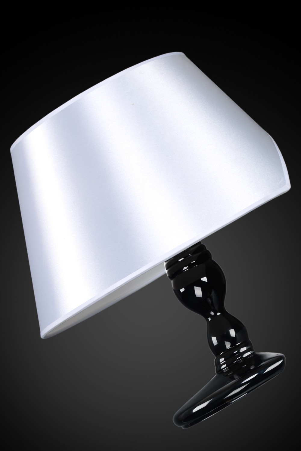 Настенное бра Максисвет 3-4905-1-BK E14