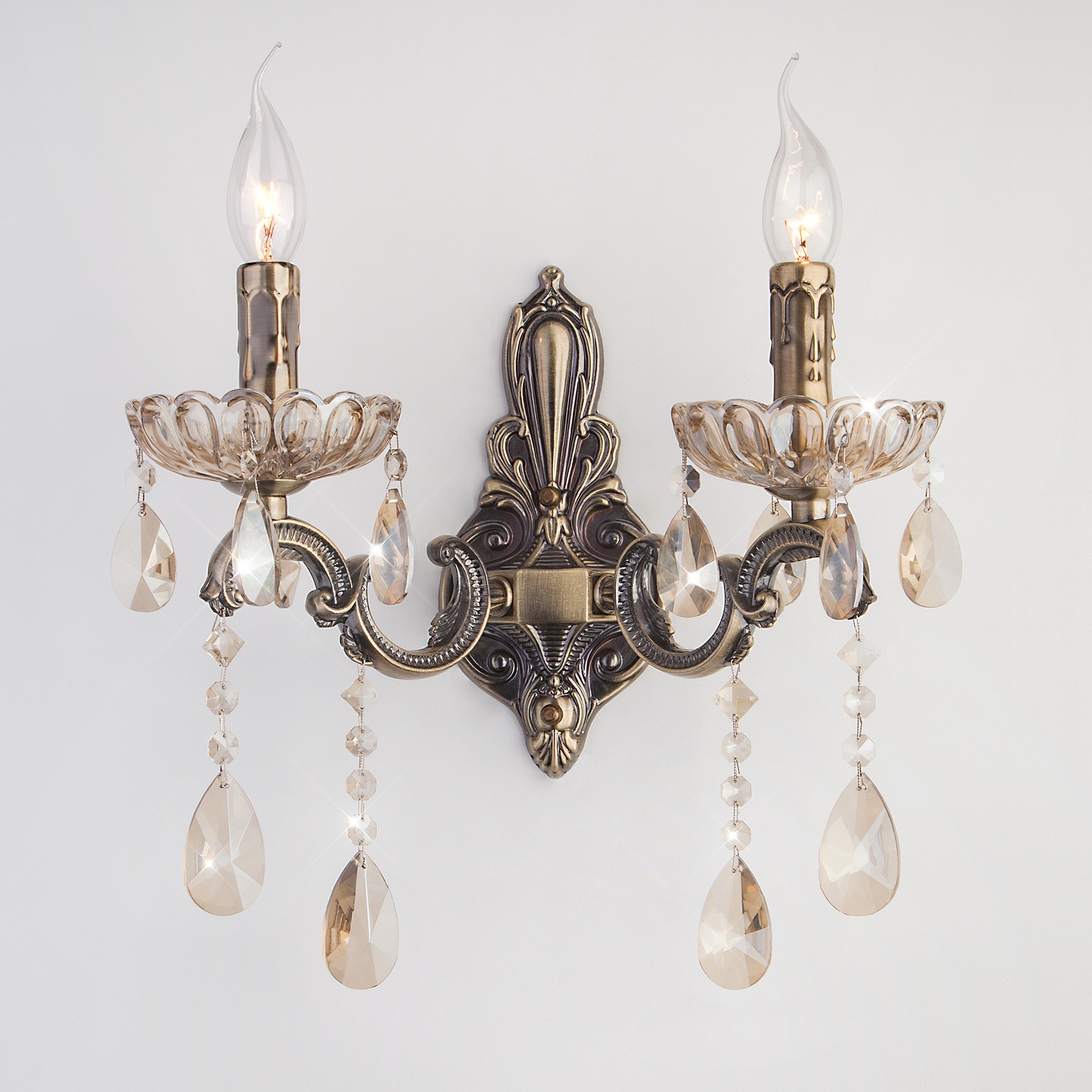 Настенное бра Bogates Beatrix 285/2 Strotskis