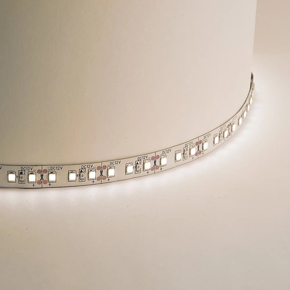LED лента Feron 27730